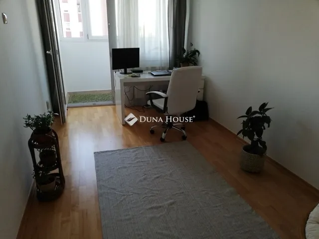 Eladó lakás Budapest X. kerület 68 nm