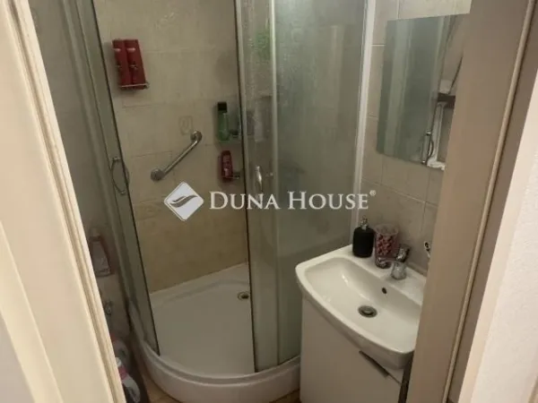 Eladó lakás Budapest X. kerület 68 nm