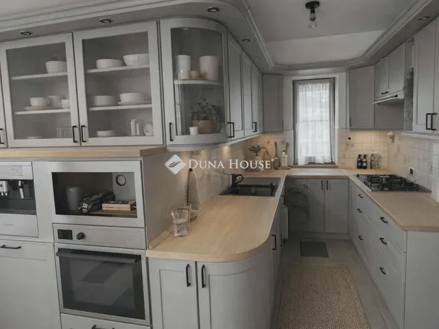 Eladó ház Budapest XVIII. kerület 179 nm