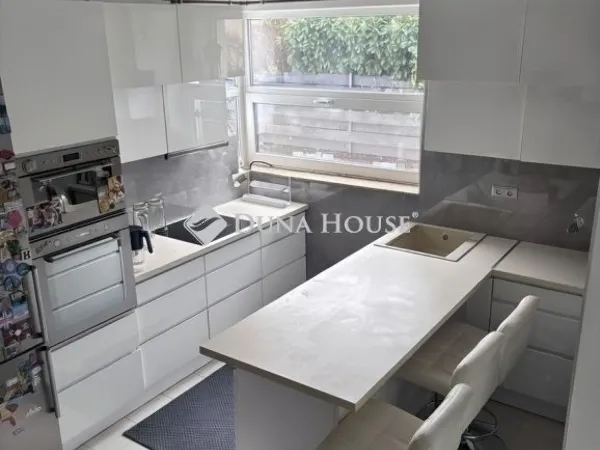 Eladó ház Budapest XVIII. kerület 145 nm