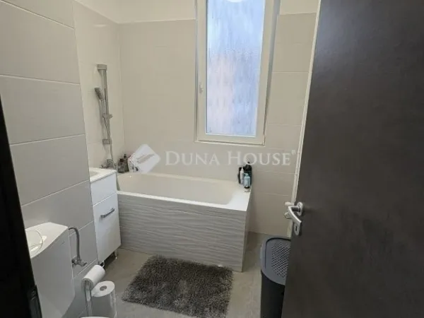 Eladó lakás Budapest X. kerület 54 nm