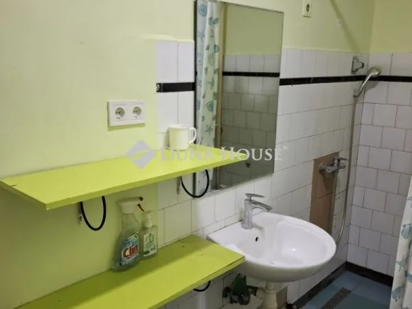 Eladó ház Budapest X. kerület 77 nm