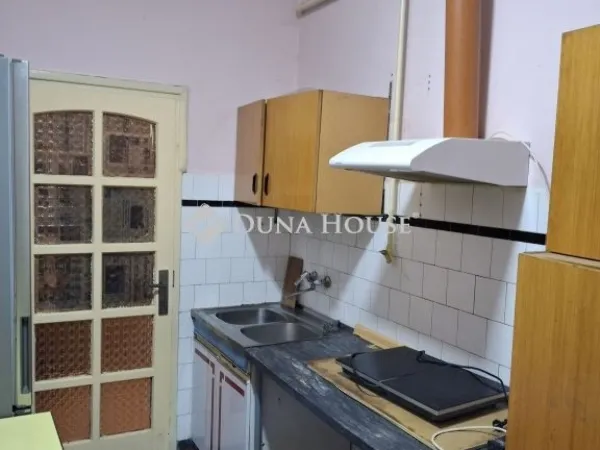 Eladó ház Budapest X. kerület 77 nm