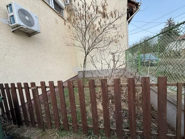 Eladó ház Budapest XX. kerület 70 nm