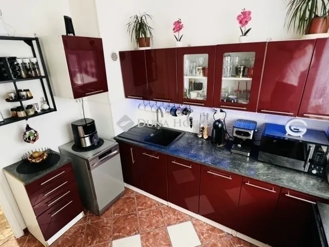 Eladó lakás Budapest XVII. kerület 73 nm