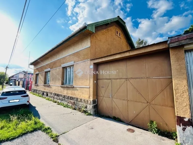 Eladó ház Budapest XXI. kerület 130 nm