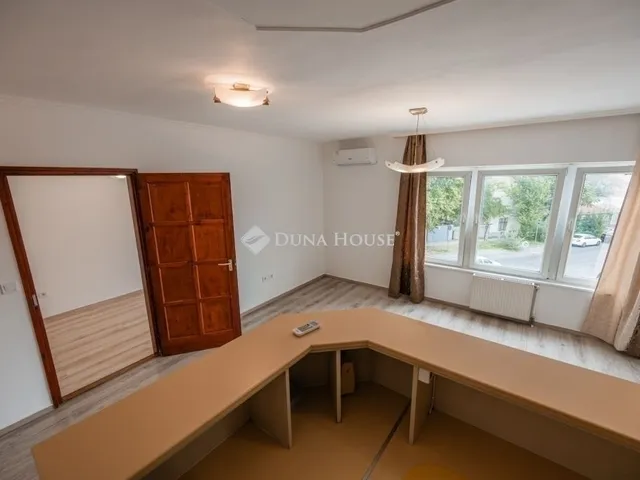 Eladó lakás Budapest XVIII. kerület 56 nm