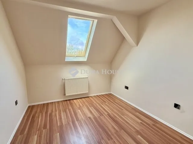 Eladó ház Budapest XVII. kerület 236 nm