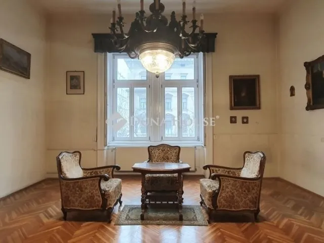 Eladó lakás Budapest VII. kerület 136 nm