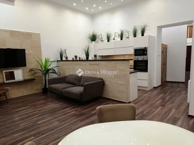 Eladó lakás Budapest VII. kerület 85 nm