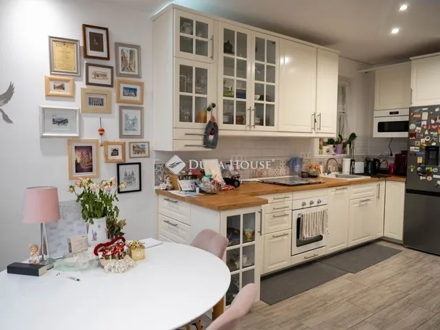 Eladó ház Vecsés 102 nm