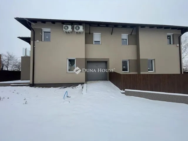 Eladó ház Vecsés 163 nm