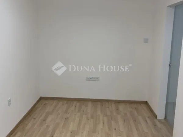 Eladó lakás Budapest X. kerület 53 nm