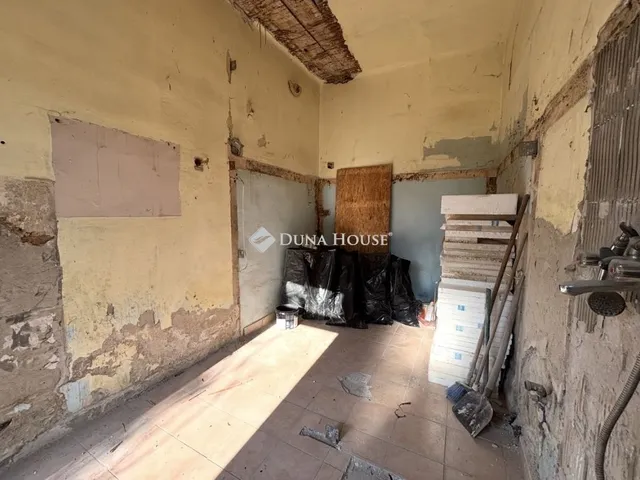 Eladó lakás Budapest X. kerület 12 nm