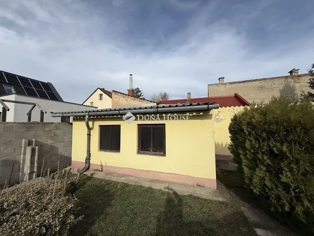 Eladó ház Budapest XX. kerület 70 nm