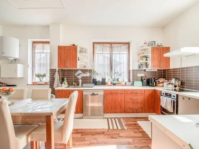 Eladó lakás Budapest XVIII. kerület 139 nm