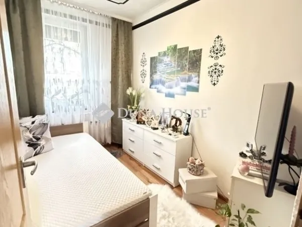 Eladó lakás Budapest XXI. kerület 58 nm