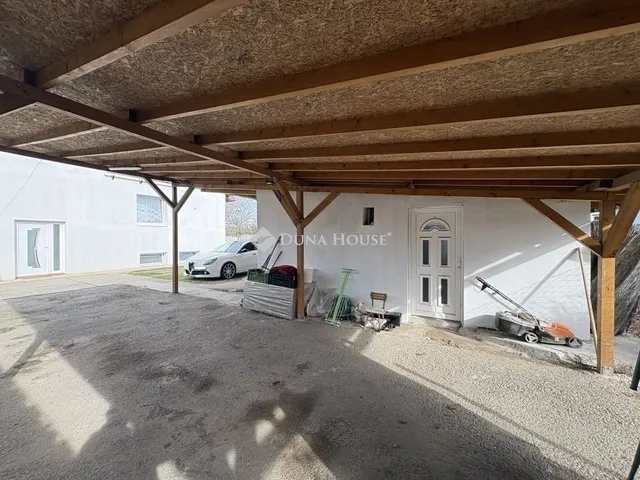 Eladó ház Gyál 177 nm