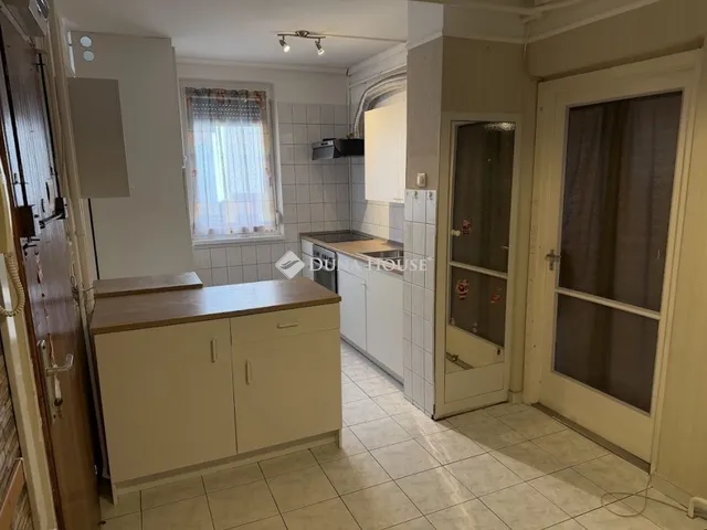 Eladó lakás Budapest XXI. kerület 71 nm