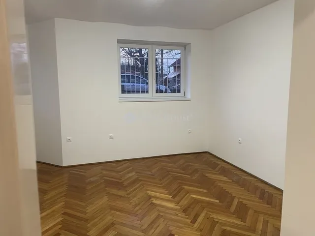 Eladó lakás Budapest XVIII. kerület 33 nm