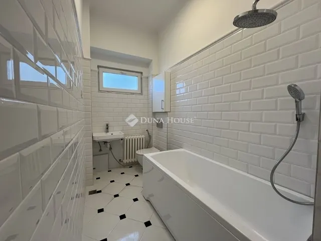 Eladó lakás Budapest X. kerület 69 nm