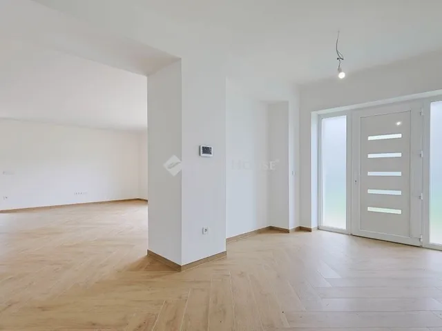 Eladó ház Budapest XVIII. kerület 165 nm