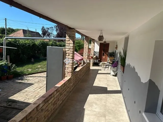 Eladó ház Vecsés 134 nm