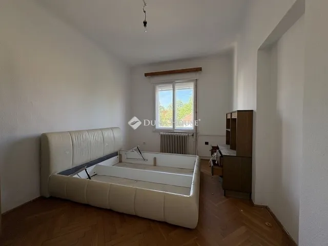 Eladó lakás Budapest XIX. kerület 140 nm