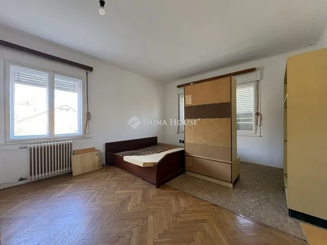 Eladó lakás Budapest XIX. kerület 140 nm