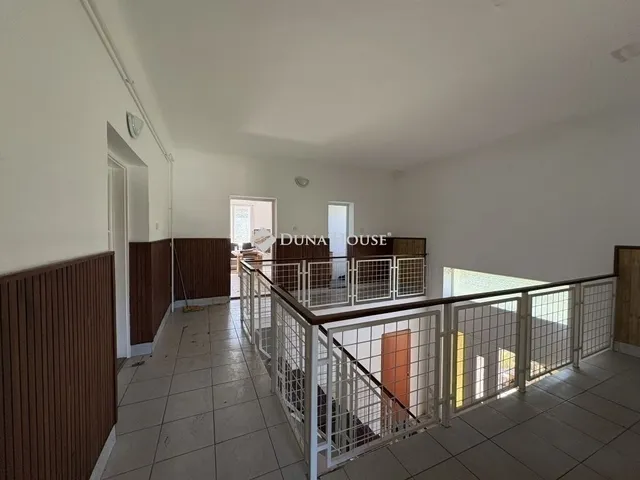 Eladó ház Budapest XIX. kerület 254 nm