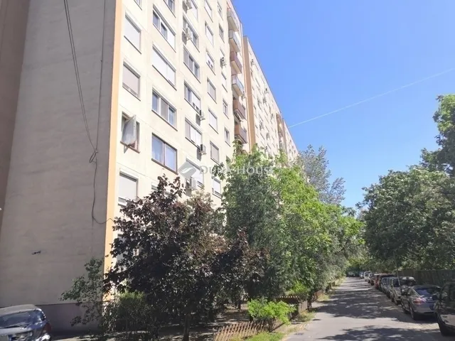 Eladó lakás Budapest XX. kerület 70 nm