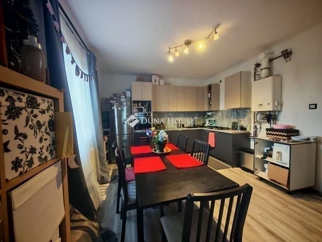 Eladó lakás Budapest XX. kerület 71 nm