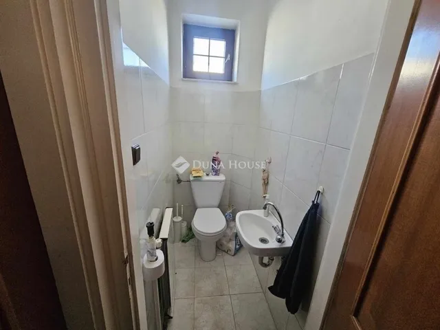 Eladó ház Budapest XVIII. kerület 263 nm