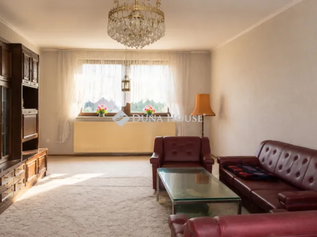 Eladó ház Budapest XVIII. kerület 207 nm