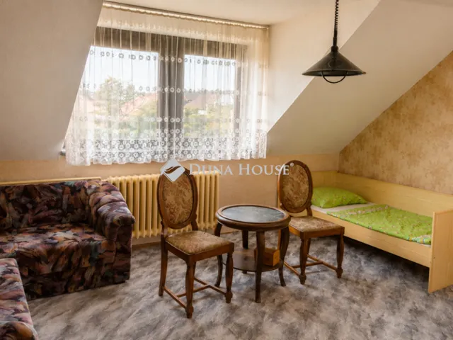 Eladó ház Budapest XVIII. kerület 207 nm