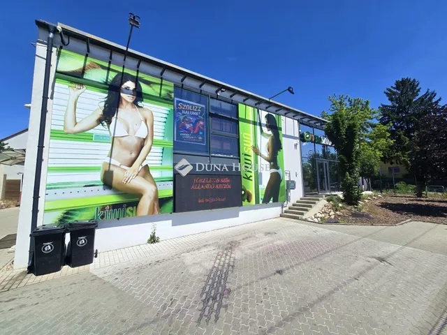 Eladó kereskedelmi és ipari ingatlan Budapest XVI. kerület 151 nm
