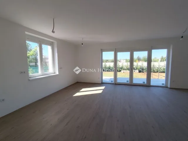 Eladó ház Budapest XVIII. kerület 121 nm
