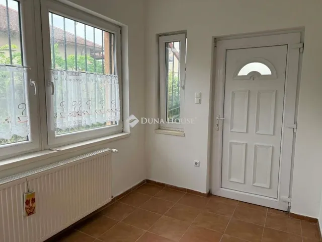 Eladó ház Budapest XXI. kerület 195 nm