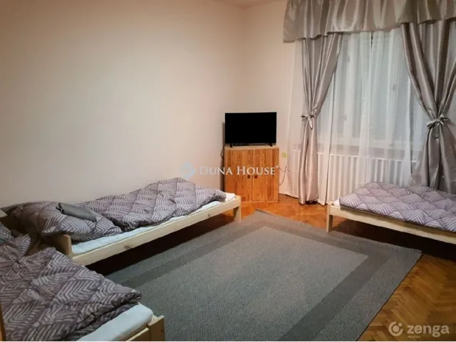 Eladó ház Budapest XX. kerület 276 nm