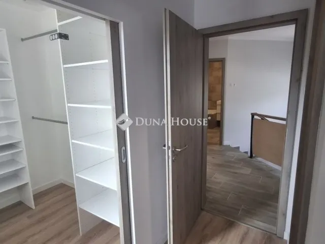 Eladó ház Budapest XVIII. kerület 175 nm