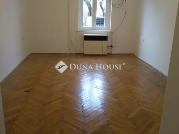 Eladó lakás Budapest X. kerület 30 nm