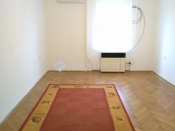 Eladó lakás Budapest X. kerület 30 nm