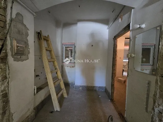 Eladó lakás Budapest X. kerület 84 nm