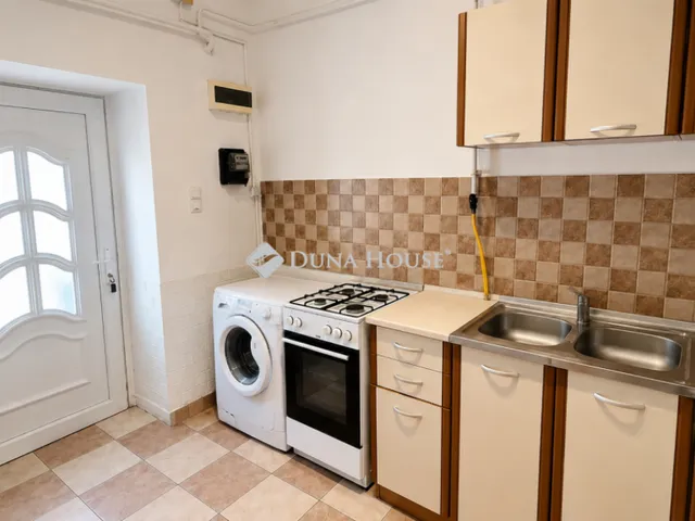 Eladó lakás Budapest XXI. kerület 30 nm