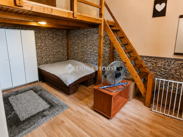 Eladó lakás Budapest XXI. kerület 30 nm