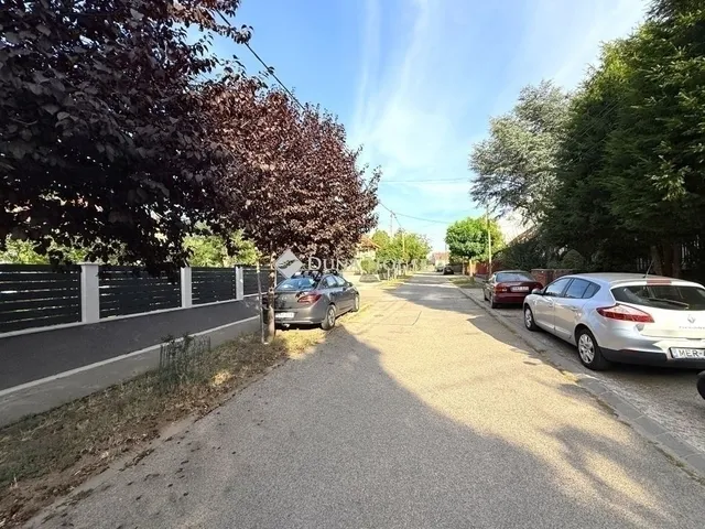 Eladó ház Budapest XVIII. kerület 218 nm