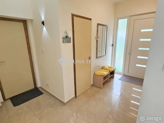 Eladó ház Üllő 150 nm