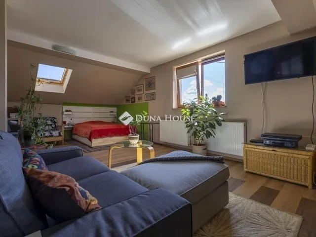 Eladó ház Budapest XXI. kerület 76 nm