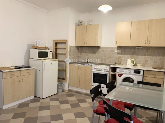 Eladó lakás Budapest III. kerület, Békásmegyer 56 nm