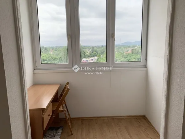 Eladó lakás Budapest III. kerület, Békásmegyer 56 nm